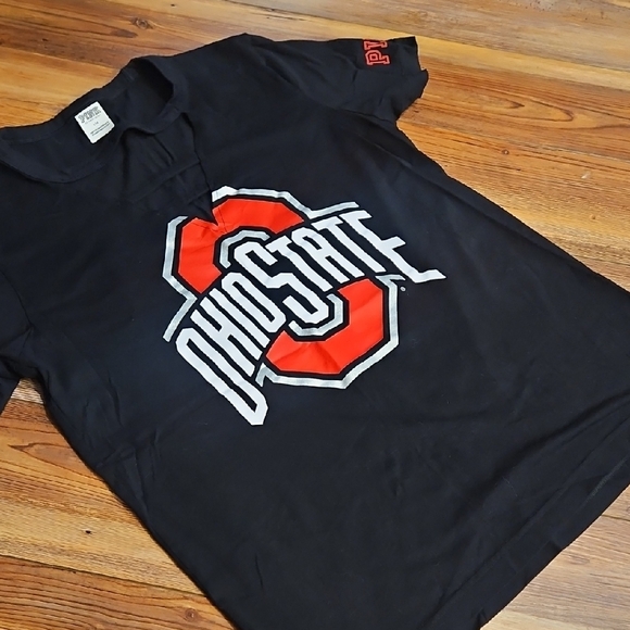 PINK Victoria's Secret Black Ohio State Tee - Picture 1 of 6